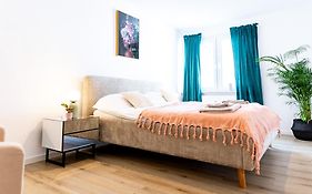 Ferienwohnung für 6: Zentrum, WiFi, TV, Küche, NEU